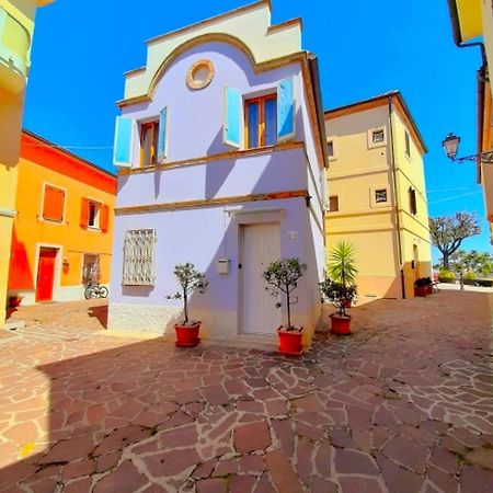 Cielo Terra Luna, In Centro A Numana Exteriör bild